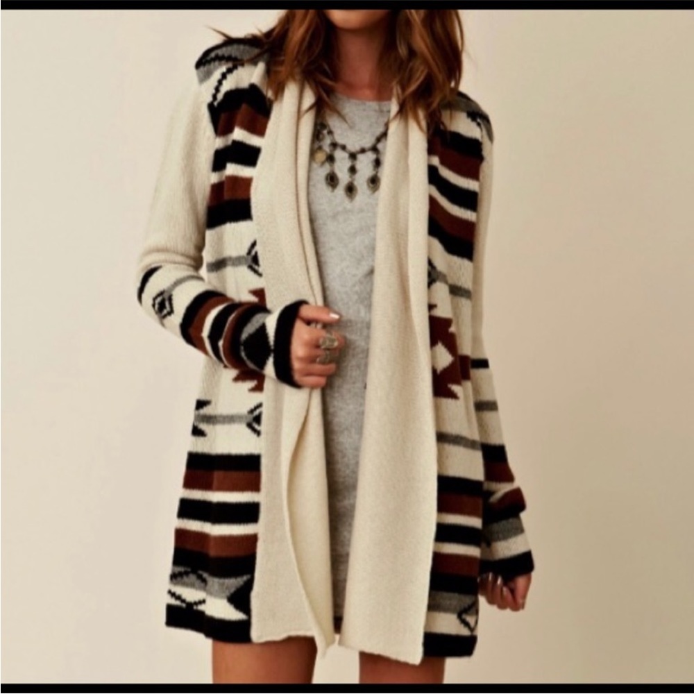 Women’s Aztec print BB Dakota Cardigan